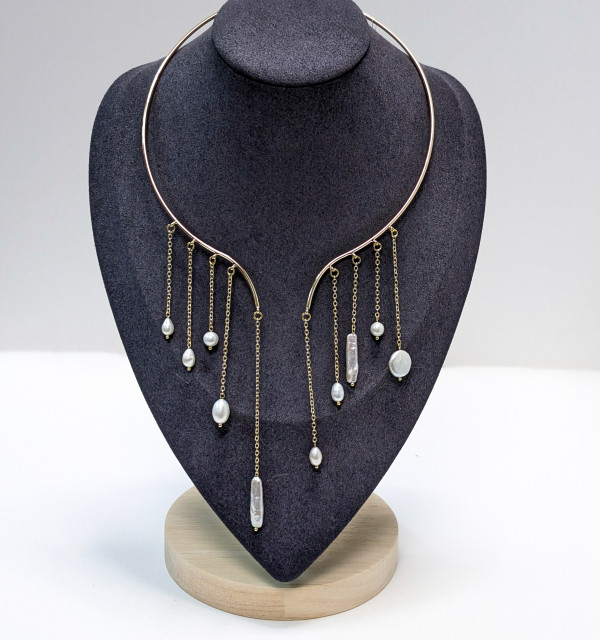 Колье с натуральным жемчугом