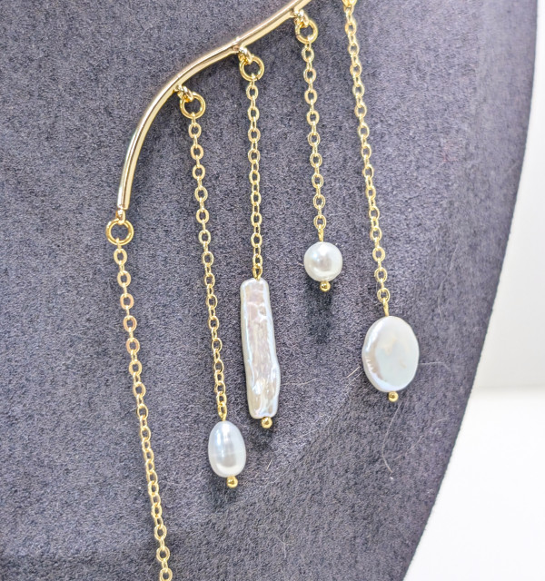 Колье с натуральным жемчугом