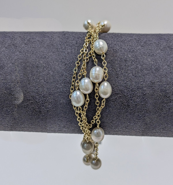 Браслет с бусинами из натурального жемчуга