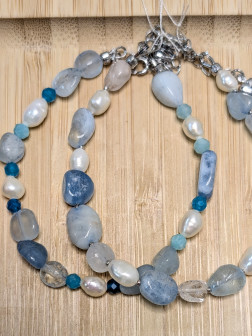 Браслет из голубого берилла и натурального жемчуга