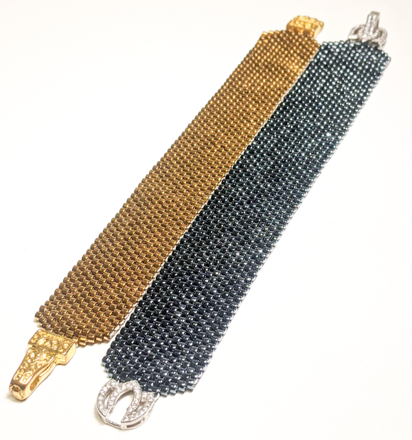 Браслет из биссера