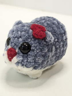 Вязаная игрушка "Хомяк из мема"