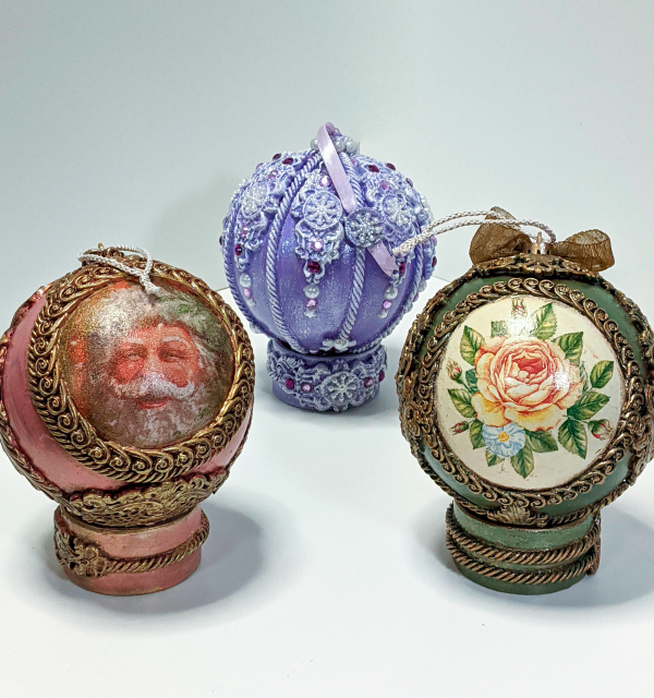 Новогодние игрушки